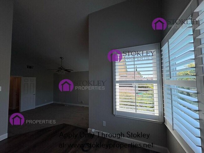 Building Photo - 2397 Lake Meadow Cir