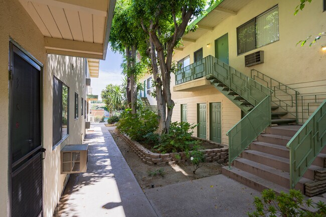 Building Photo - 12125 Weddington St