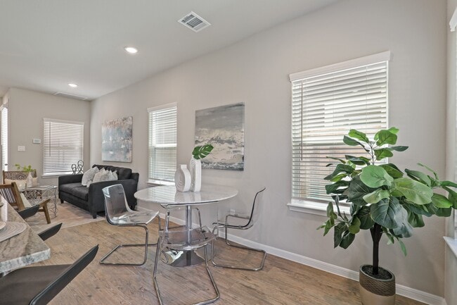 Building Photo - 13507 Axel Ln