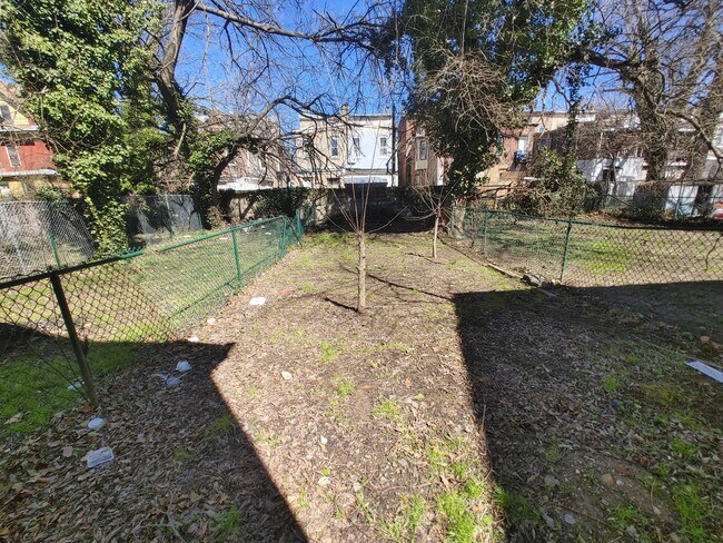 Building Photo - 186 Passaic St