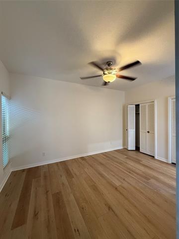 Building Photo - 10527 Sandpiper Ln
