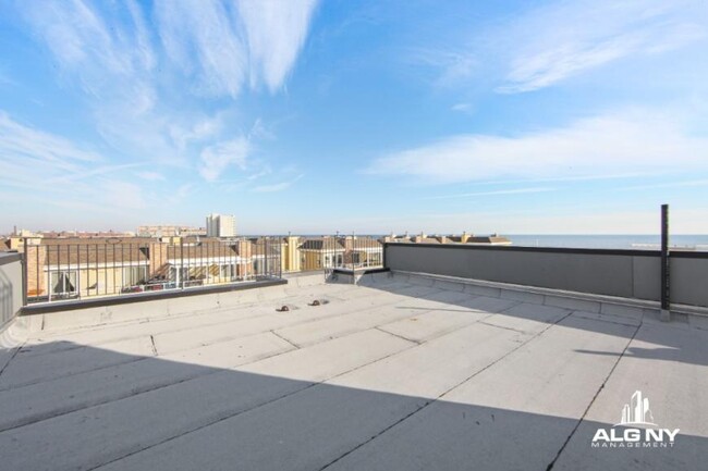 Building Photo - 1 bedroom in FAR ROCKAWAY NY 11693
