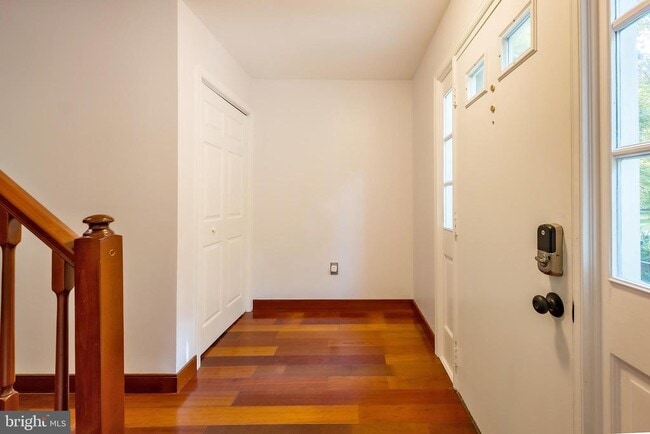 Building Photo - 7603 Heatherton Ln