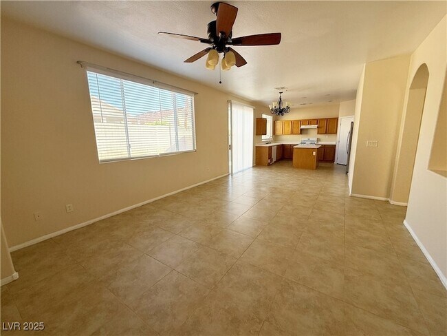Building Photo - 9950 Shadow Grove Ave