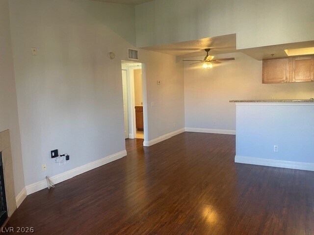 Building Photo - 4200 S Valley View Blvd