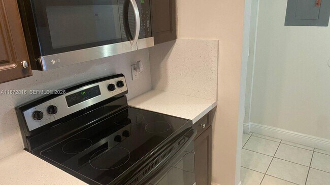 Building Photo - 7075 NW 186th St