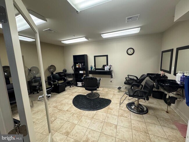 Building Photo - 6375 Chambersburg Rd