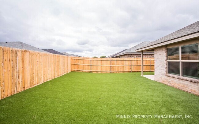 Building Photo - 312 E 77th St