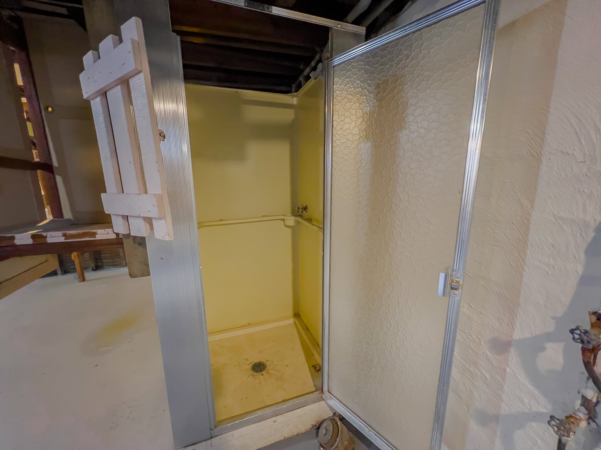 Building Photo - 464 Shasta Dr