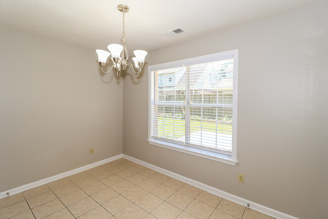 Building Photo - 9811 Morgan Meadows Cove
