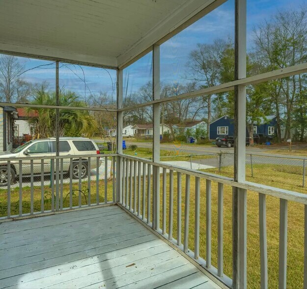 Building Photo - 2619 Ranger Dr