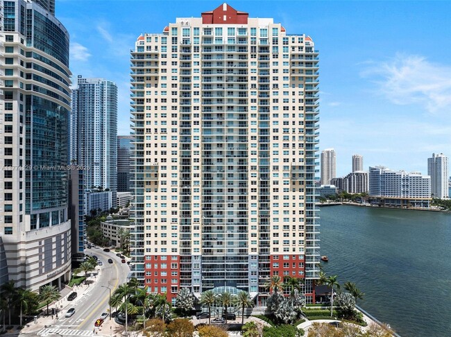 Primary Photo - 1155 Brickell Bay Dr