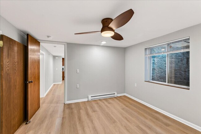 Building Photo - 4310 Mohawk Dr