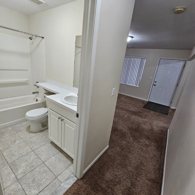 Building Photo - 1 Bedroom Condo Close to Lake St. Clair. Upper Unit with Spacious Living Room, Large Bedroom and ...