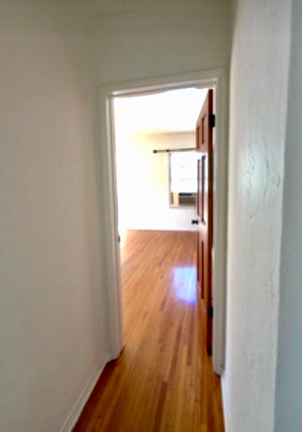Building Photo - 6089 Cashio St