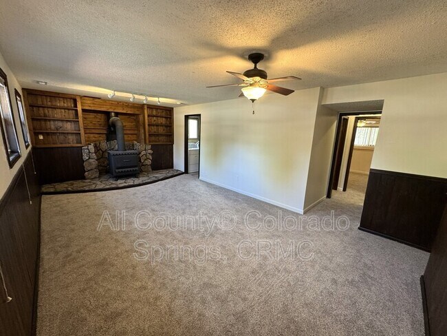 Building Photo - 3525 Fair Dawn Dr