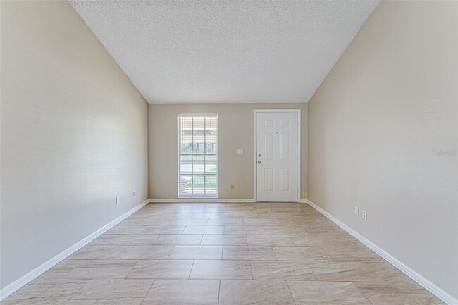 Building Photo - 16017 Woodpine Dr