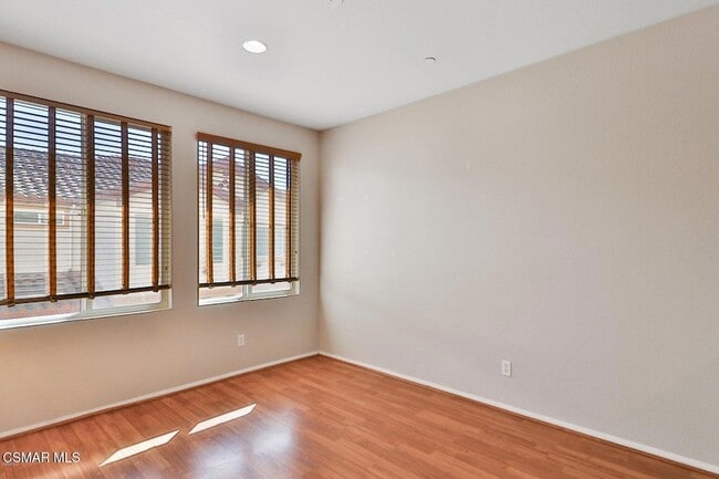 Building Photo - 115 Via Aldea