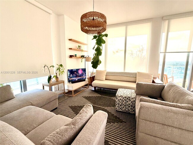 Building Photo - 3470 E Coast Ave