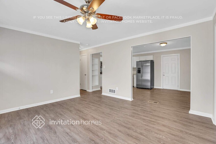 Building Photo - 1555 Mountain View Cir NW