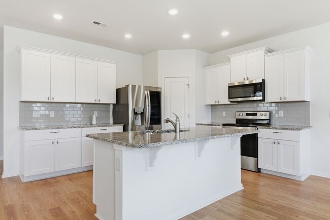 Building Photo - 3153 Chaplins Trce