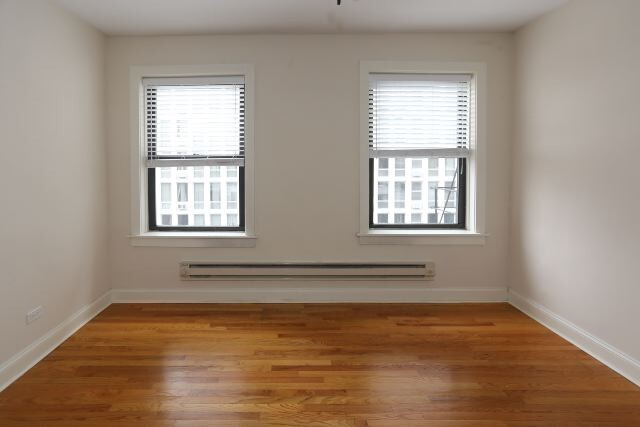 Building Photo - 615 W Patterson Ave