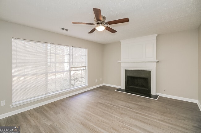 Building Photo - 177 Herscu Ct