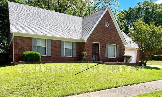 Building Photo - 4592 Tracy Lynn Dr