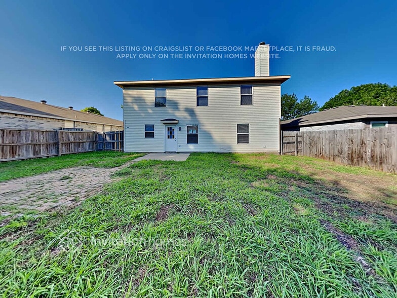 Building Photo - 4419 Cedar Crest Dr