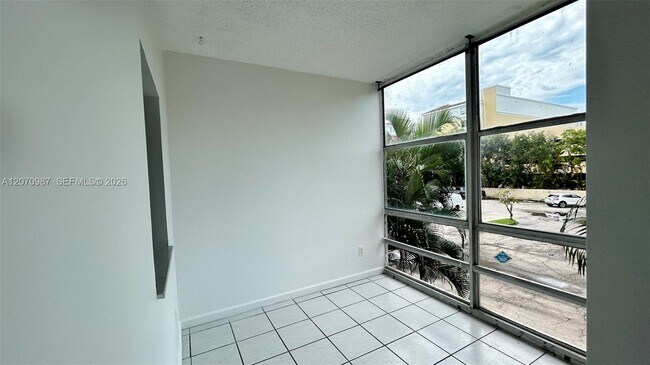 Building Photo - 210 172nd St