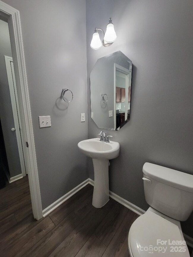 Building Photo - 1349 Haestad Ct