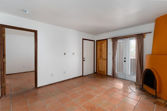 Building Photo - 2600 W Zia Rd