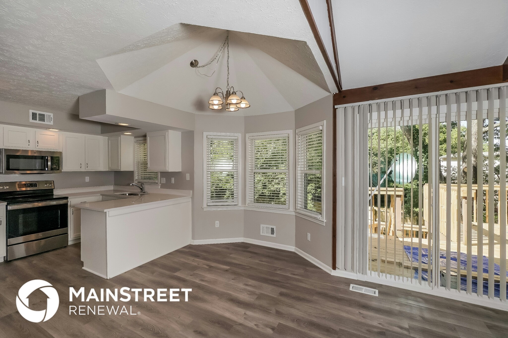 Building Photo - 9000 Willowwood Way