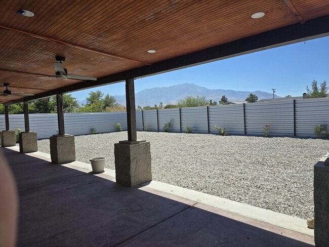 Building Photo - 15203 Avenida Ramada