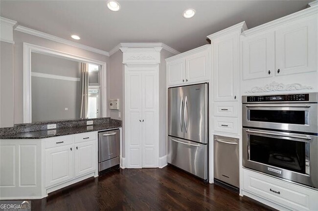 Building Photo - 692 Heritage Post Ln SW