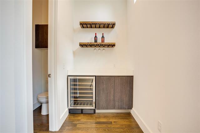 Building Photo - 1205 Hyde Ct