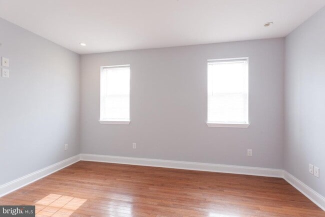 Building Photo - 1022 S Colorado St