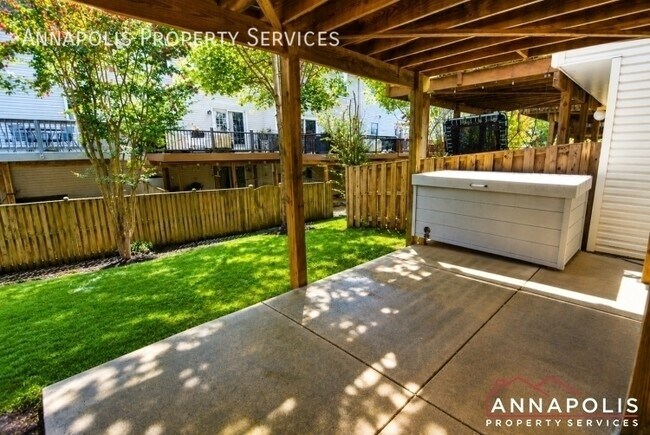 Building Photo - 1107 Brassie Ct