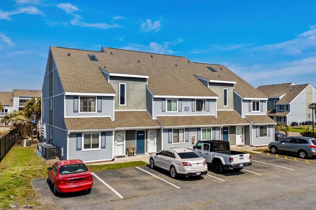 Building Photo - 76 S Reindeer Rd