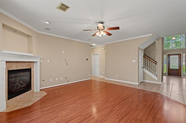 Building Photo - 9013 Sautelle Ln