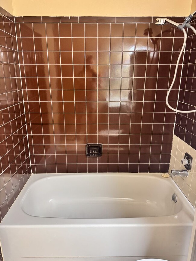 Building Photo - 3 bedroom 2 bath located just minutes from Plant St and Downtown Winter Garden