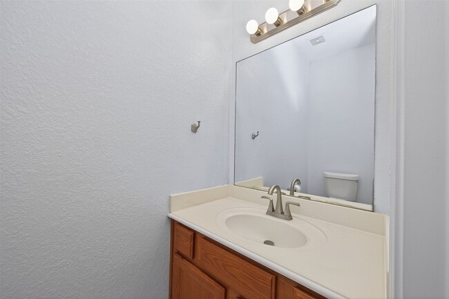 Building Photo - 16827 Libson Falls Dr