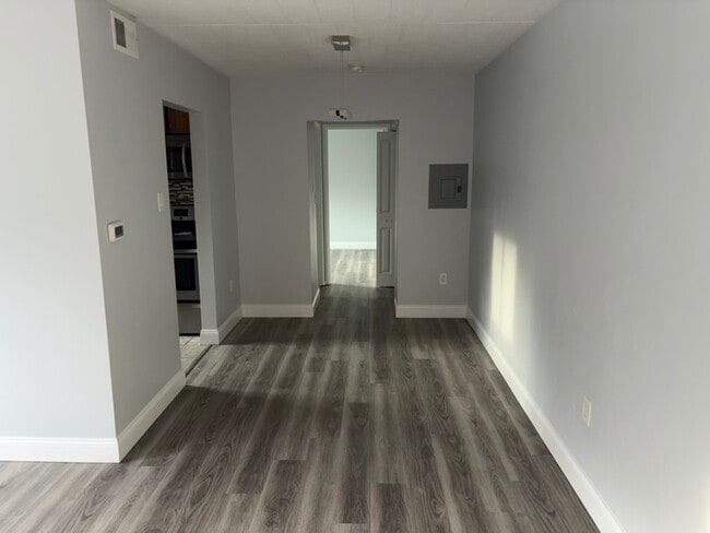 Building Photo - 3457 Evergreen Rd