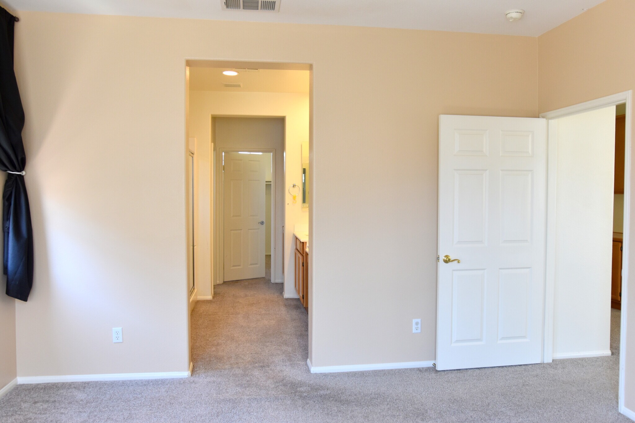 Building Photo - 25841 Silva Ct