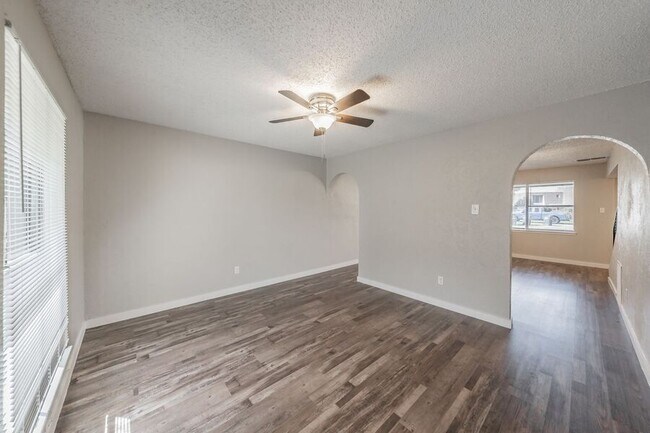 Building Photo - 1774 Belshire Ct