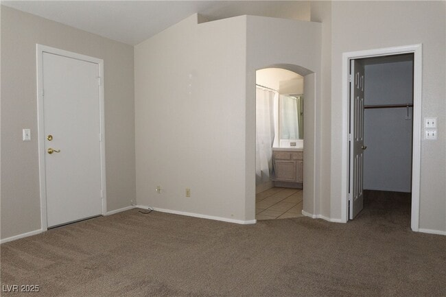 Building Photo - 4709 Victoria Beach Way