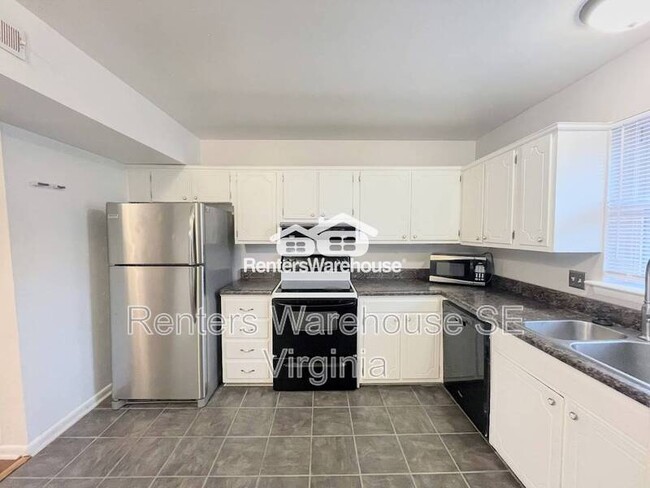 Building Photo - 5629 Banbury Ct