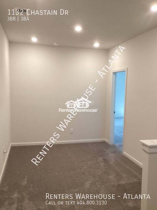 Building Photo - 1132 Chastain Dr
