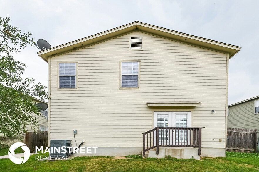 Building Photo - 714 Absolon Farm