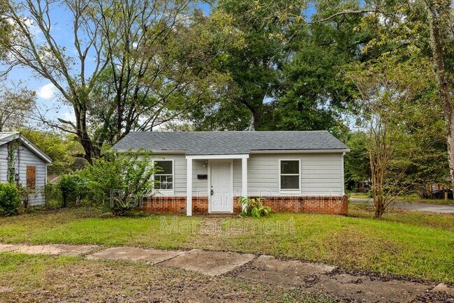 Primary Photo - 4010 Vandiver Ct